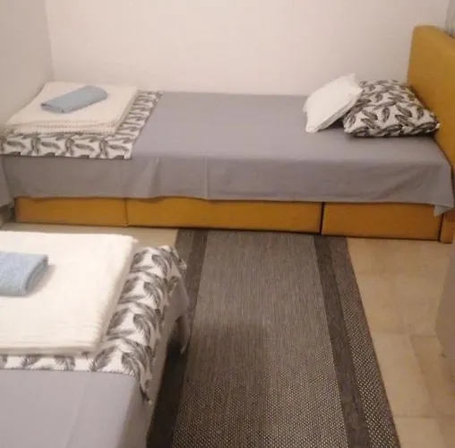 Apartament Centar 2 *